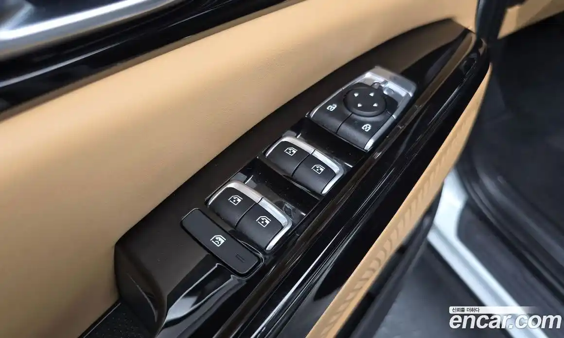 Kia Carnival 2023 2.2 автомат (гидро), фото 27