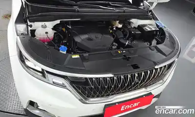 Kia Carnival 2023 2.2 автомат (гидро), миниатюра 6