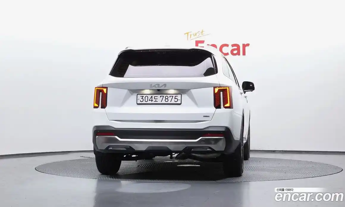 Kia Sorento 2023 1.6 автомат (гидро), фото 4