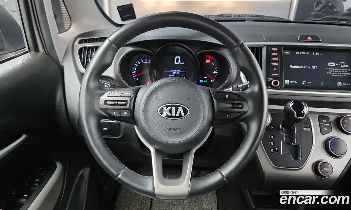 Kia Ray 2021 1.0 автомат (гидро), фото 18