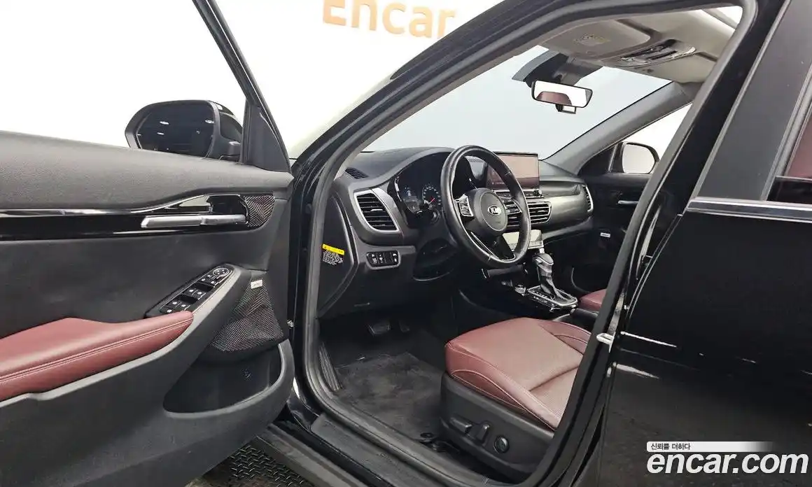 Kia Seltos 2019 1.6 автомат (гидро), фото 13