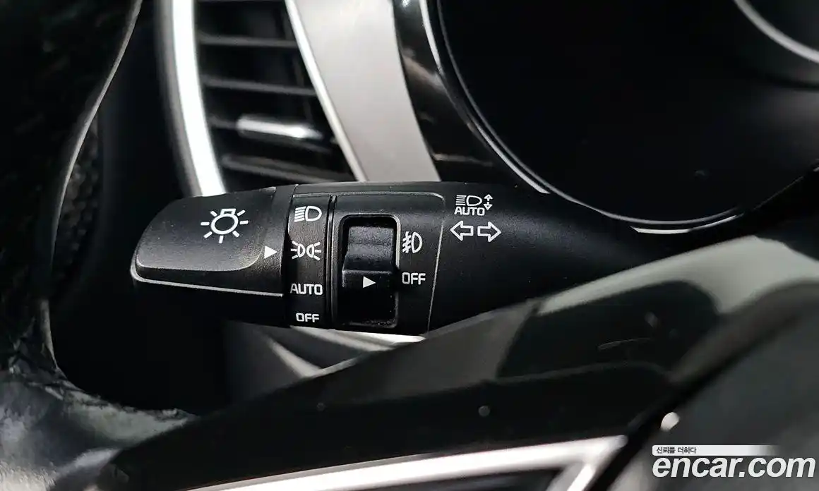Kia Seltos 2019 1.6 автомат (гидро), фото 30
