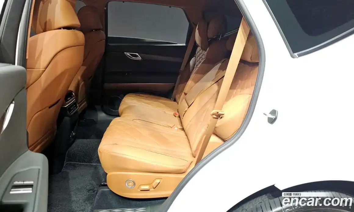 Genesis GV80 2024 2.5 автомат (гидро), фото 16