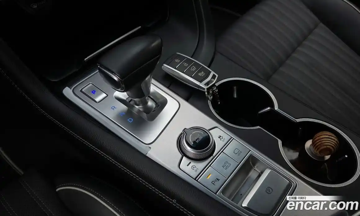 Genesis G70 2017 2.0 автомат (гидро), фото 12