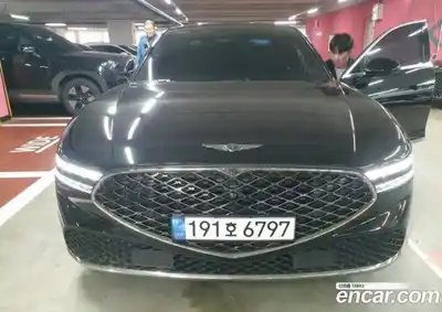 Genesis G90, 2023, 88 116 км