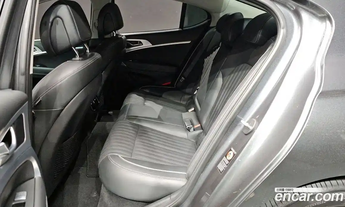 Genesis G70 2018 2.0 автомат (гидро), фото 16