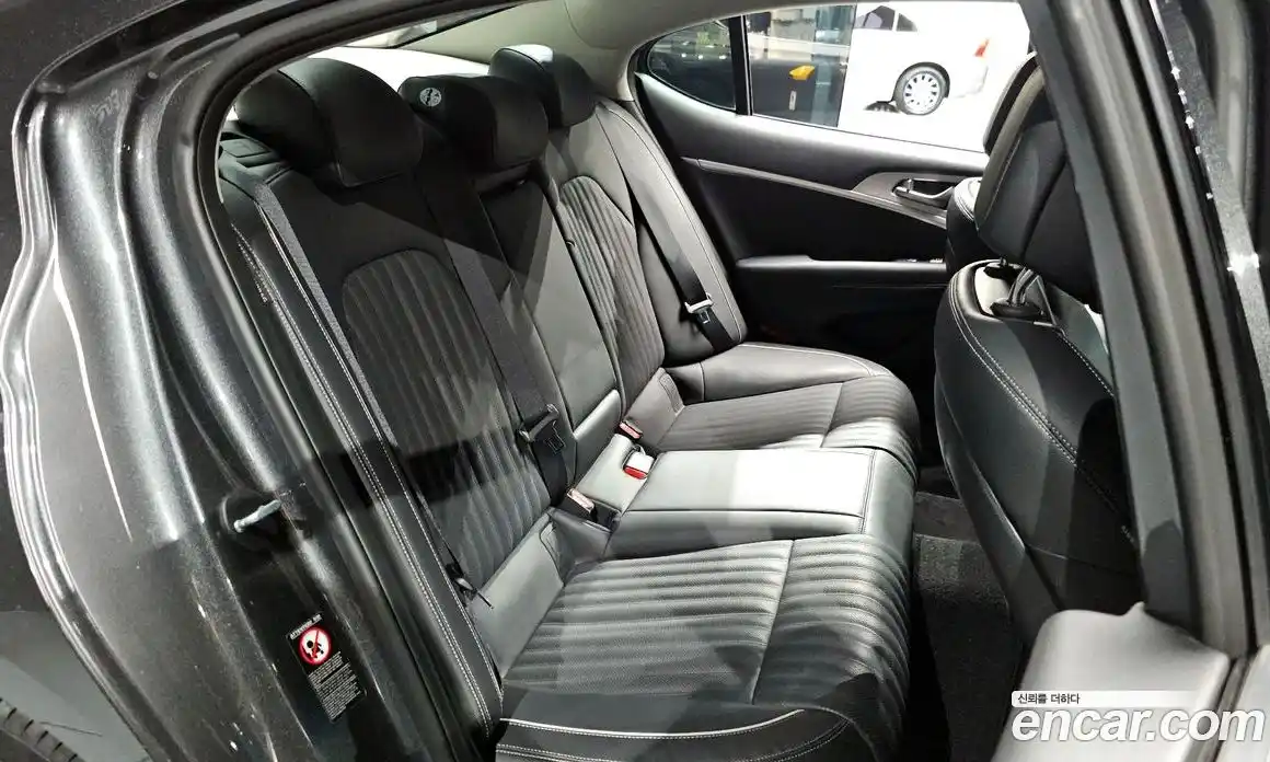 Genesis G70 2018 2.0 автомат (гидро), фото 17