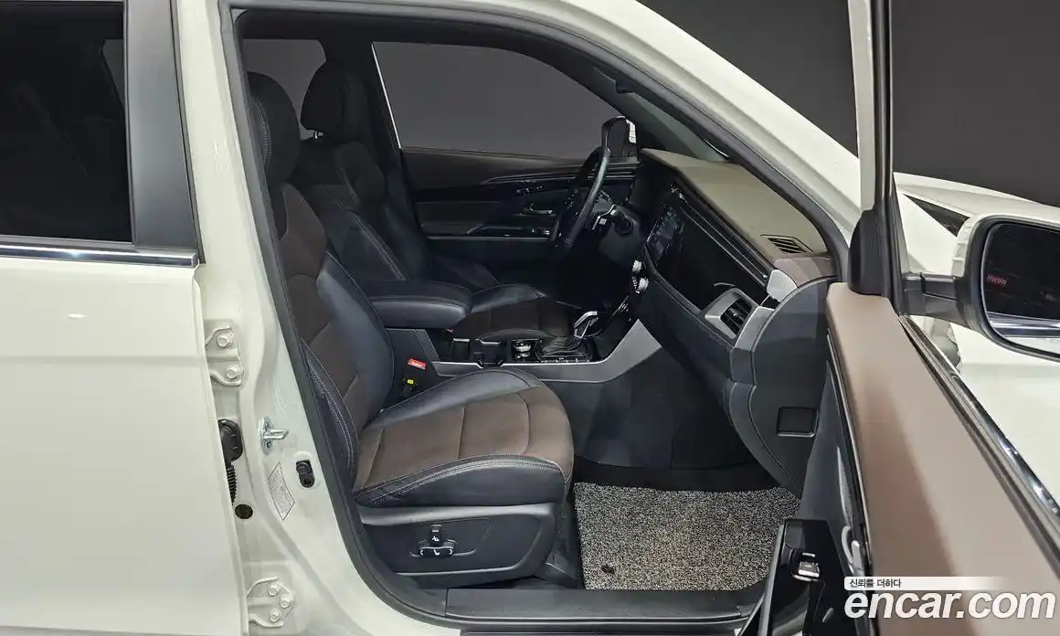 SsangYong Korando 2020 1.5 автомат (гидро), фото 16