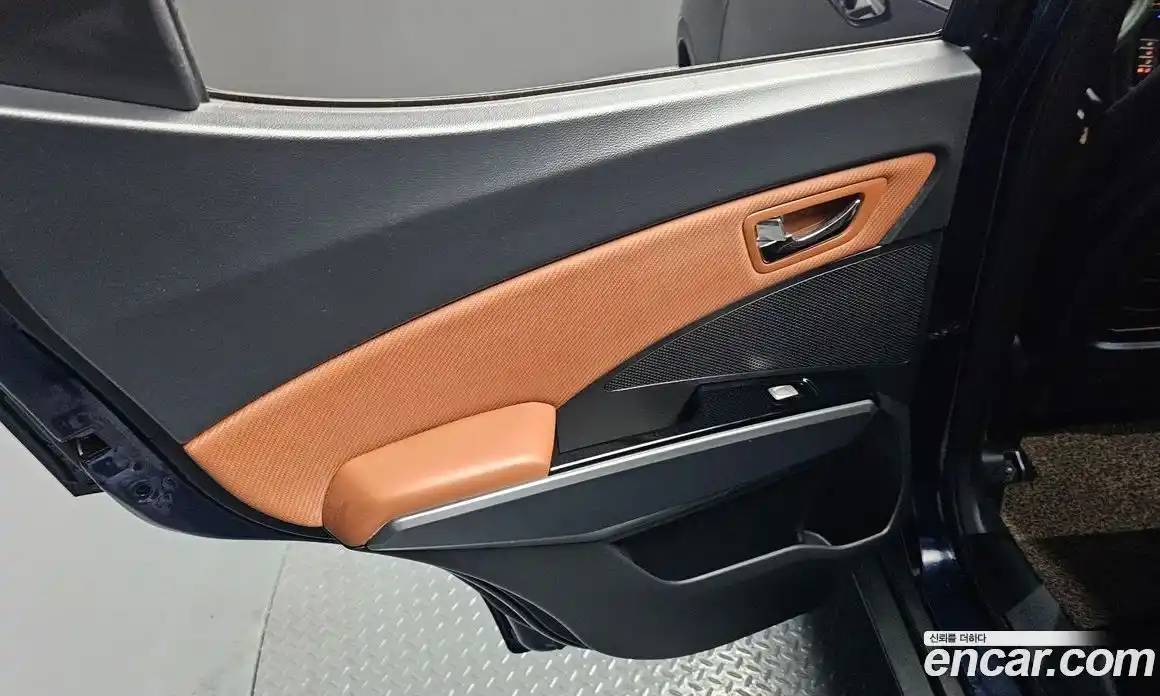 SsangYong TIBOLI 2018 1.6 автомат (гидро), фото 15