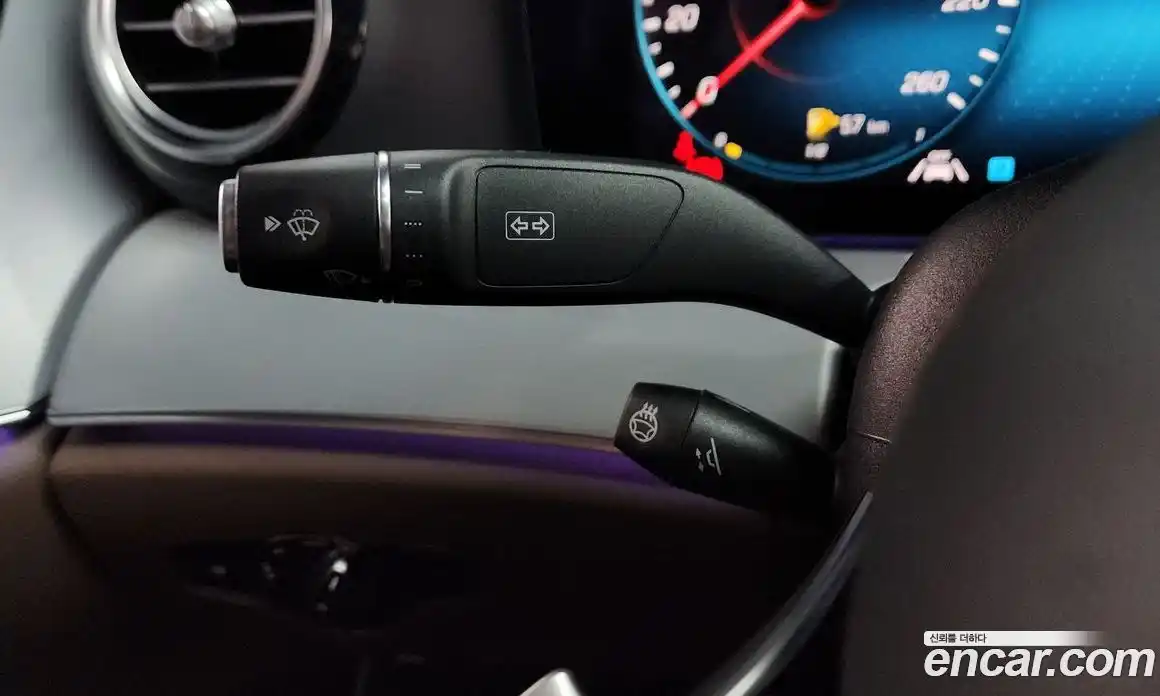 Mercedes-Benz E-Class 2020 2.0 автомат (гидро), фото 35