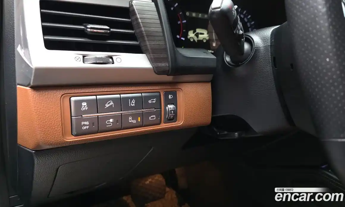 SsangYong Rexton 2018 2.2 автомат (гидро), фото 30