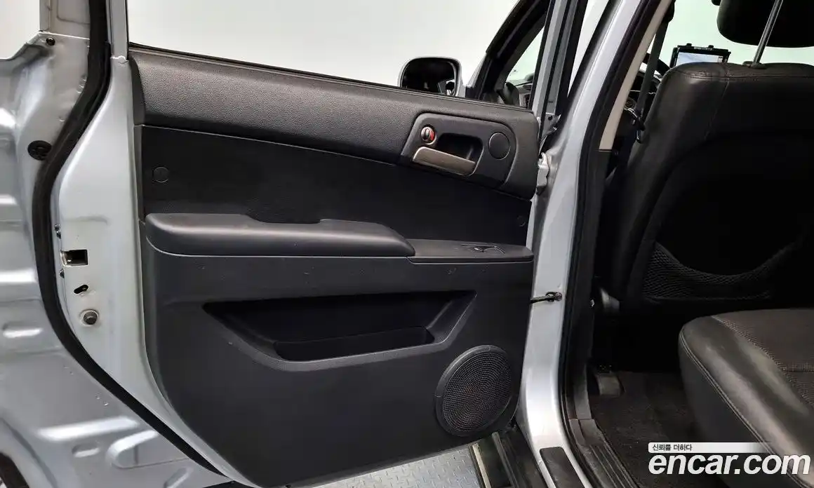SsangYong Korando 2012 2.0 автомат (гидро), фото 15