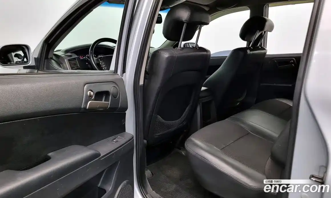 SsangYong Korando 2012 2.0 автомат (гидро), фото 17