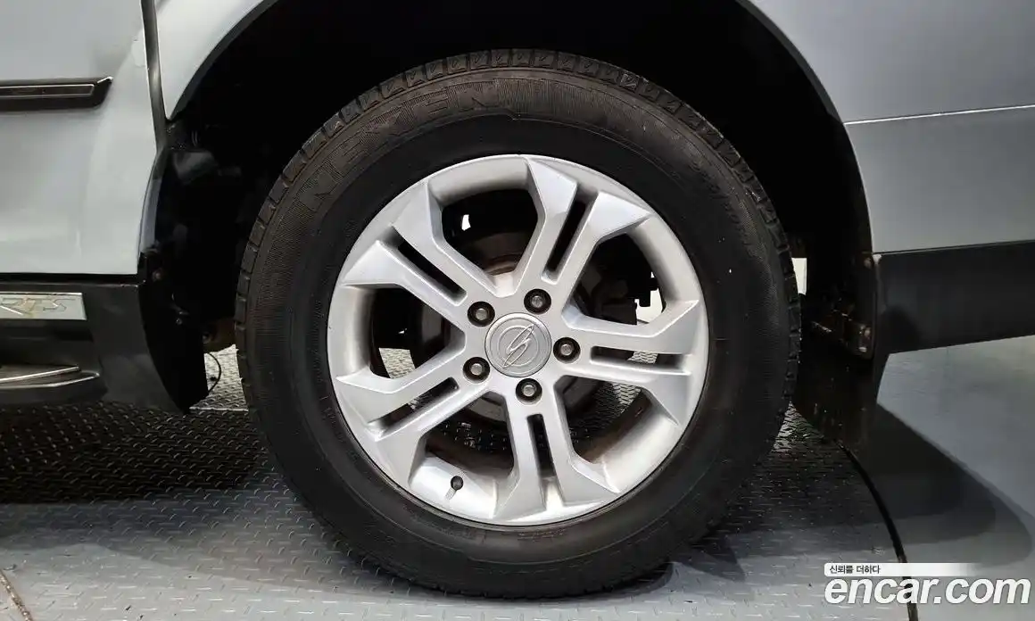 SsangYong Korando 2012 2.0 автомат (гидро), фото 7