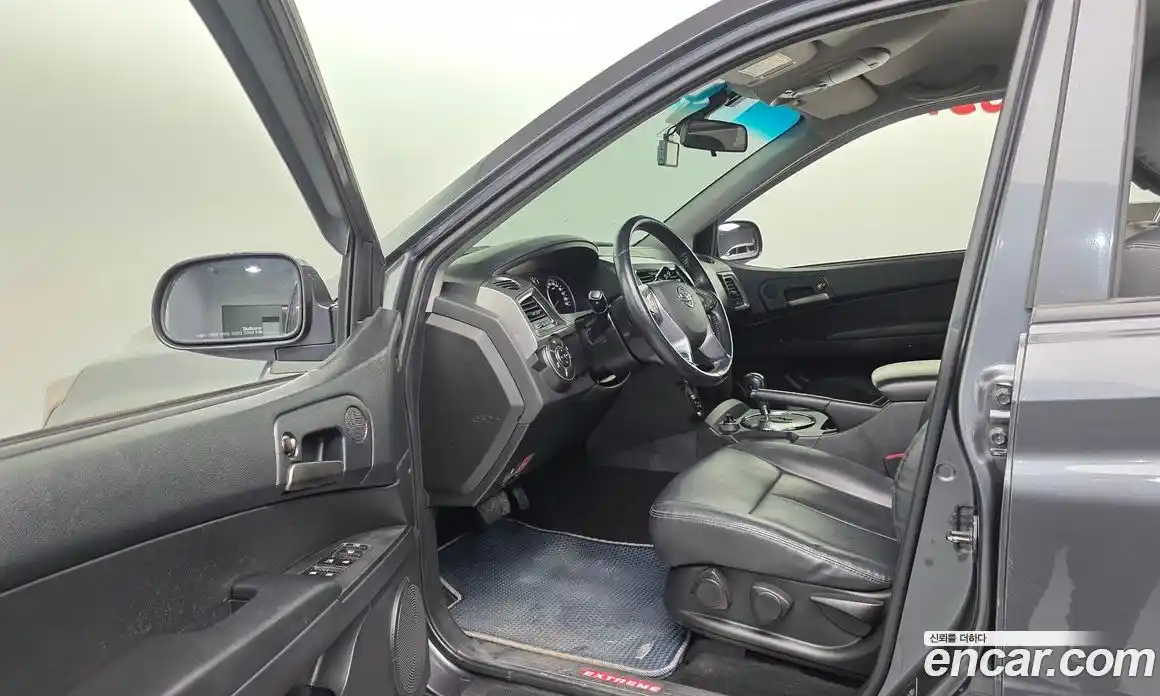 SsangYong Korando 2016 2.0 автомат (гидро), фото 11