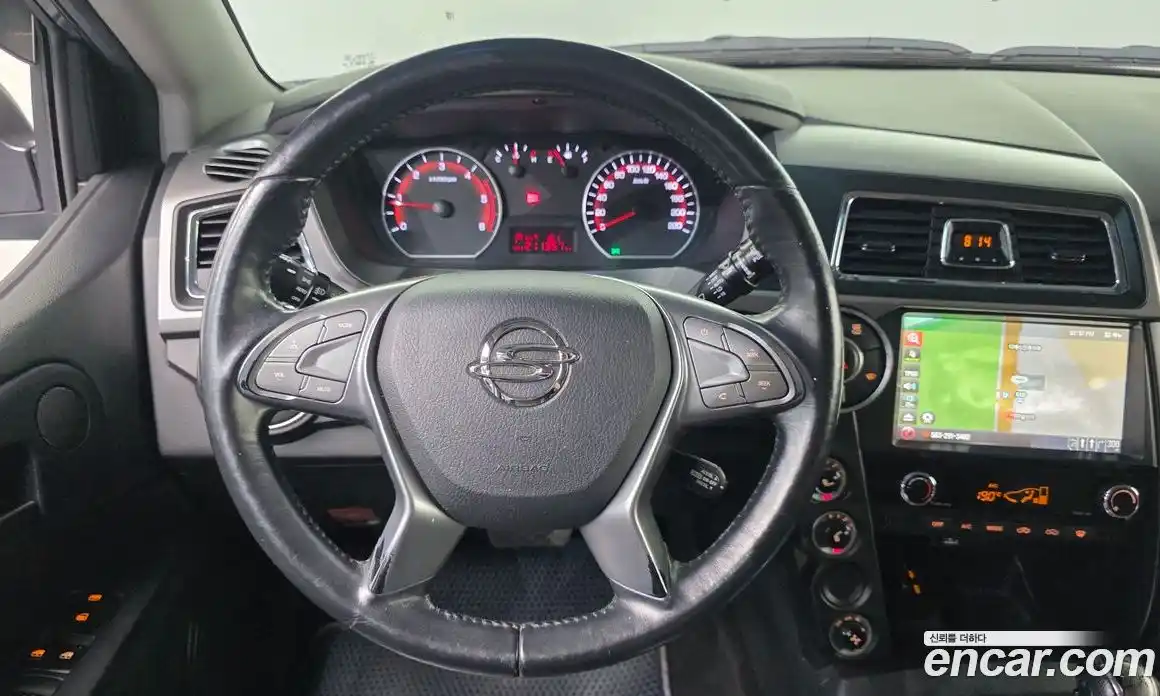 SsangYong Korando 2016 2.0 автомат (гидро), фото 14