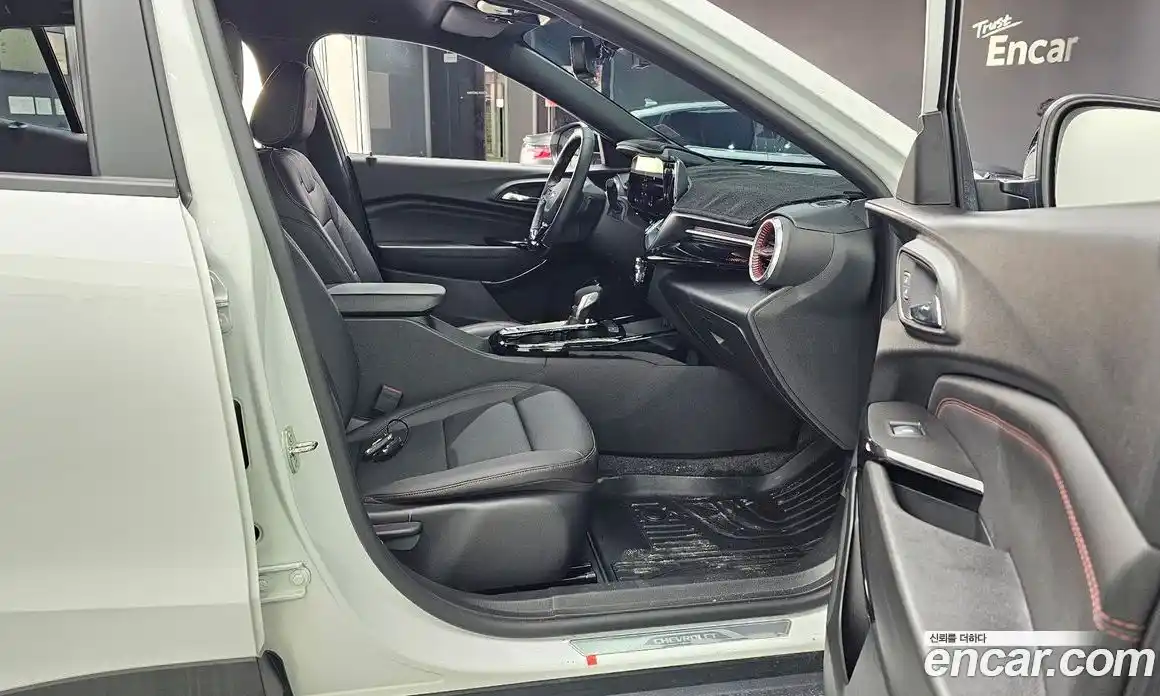 Chevrolet Trax 2023 1.2 автомат (гидро), фото 11