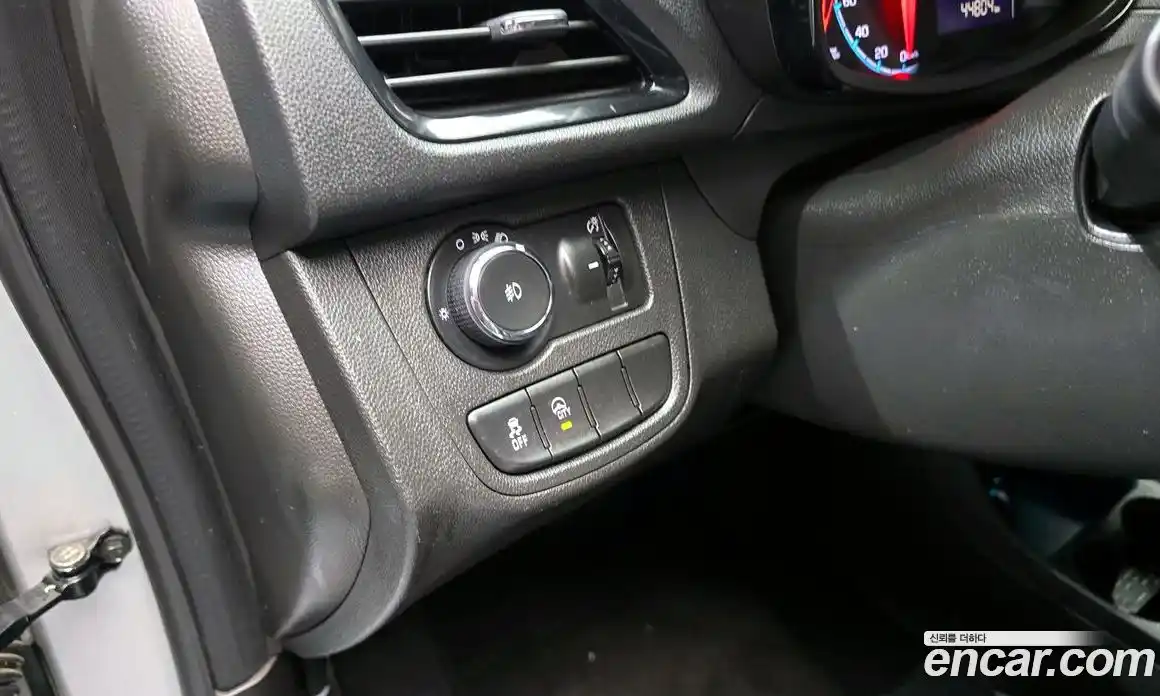 Chevrolet Spark 2017 1.0 автомат (гидро), фото 25