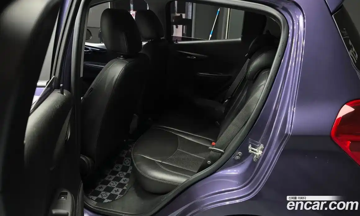 Chevrolet Spark 2015 1.0 автомат (гидро), фото 12