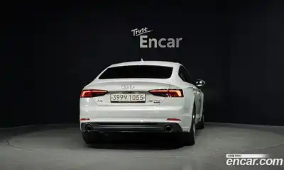 Audi A5 2019 2.0 автомат (гидро), миниатюра 4