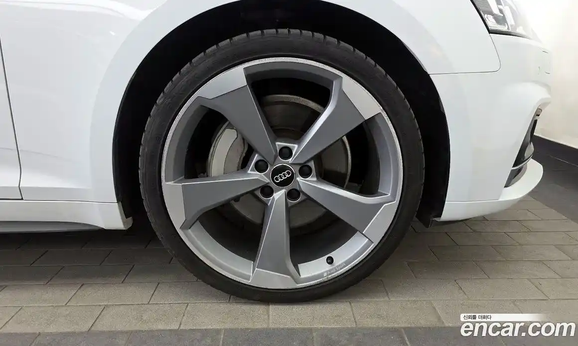 Audi A5 2019 2.0 автомат (гидро), фото 7