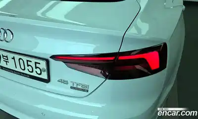 Audi A5 2019 2.0 автомат (гидро), миниатюра 9