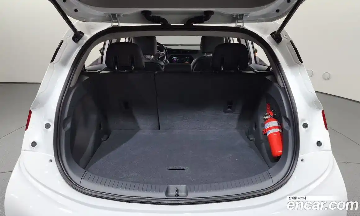 Chevrolet Bolt EV 2021 0.2 автомат (гидро), фото 22