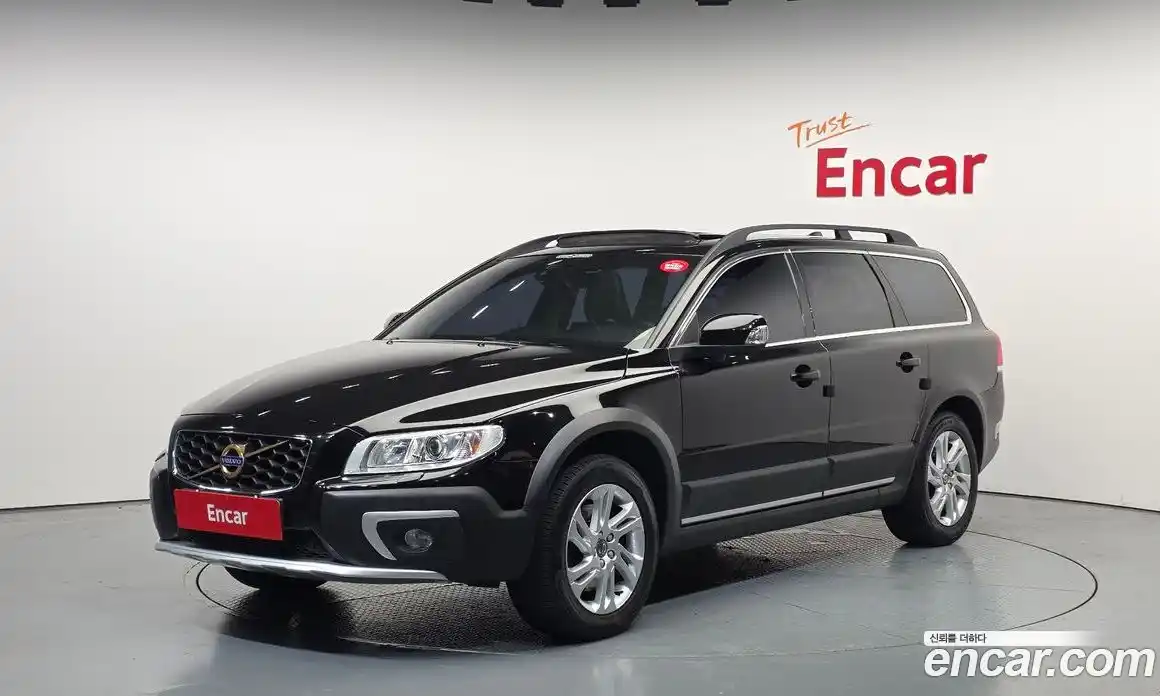 Volvo XC70 2016 2.0 автомат (гидро), фото 1
