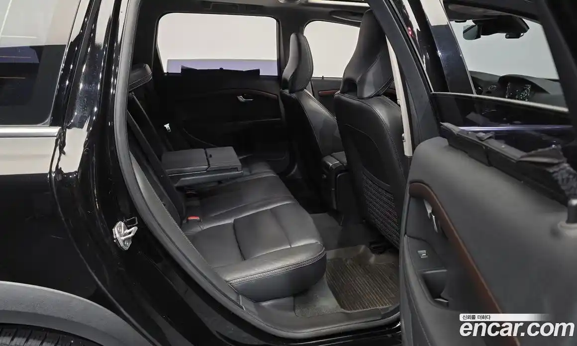 Volvo XC70 2016 2.0 автомат (гидро), фото 12