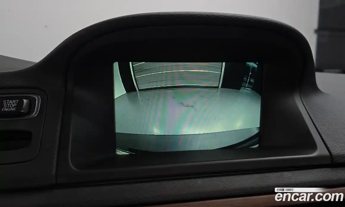 Volvo XC70 2016 2.0 автомат (гидро), фото 16