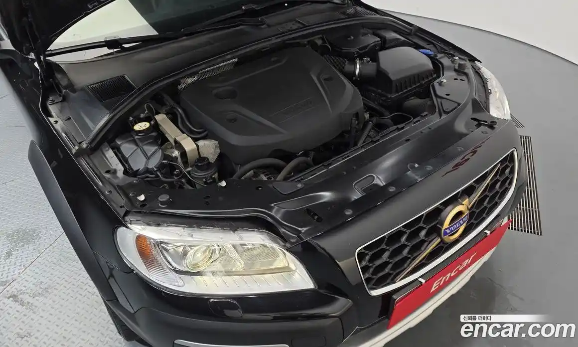 Volvo XC70 2016 2.0 автомат (гидро), фото 6