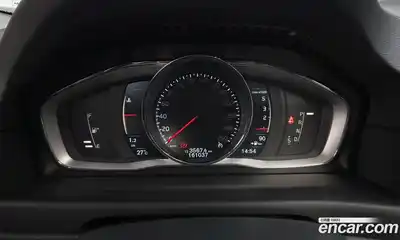 Volvo XC70 2016 2.0 автомат (гидро), миниатюра 8