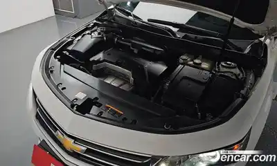 Chevrolet Impala 2016 2.5 автомат (гидро), миниатюра 6