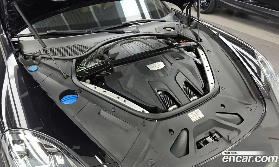 Porsche Panamera 2018 2.9 автомат (гидро), фото 6