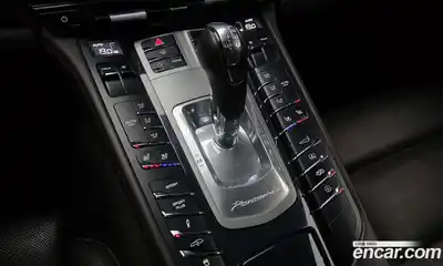 Porsche Panamera 2010 4.8 автомат (гидро), миниатюра 9