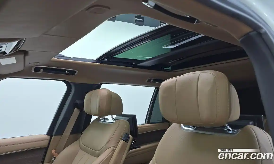 Land Rover Range Rover 2024 3.0 автомат (гидро), фото 26