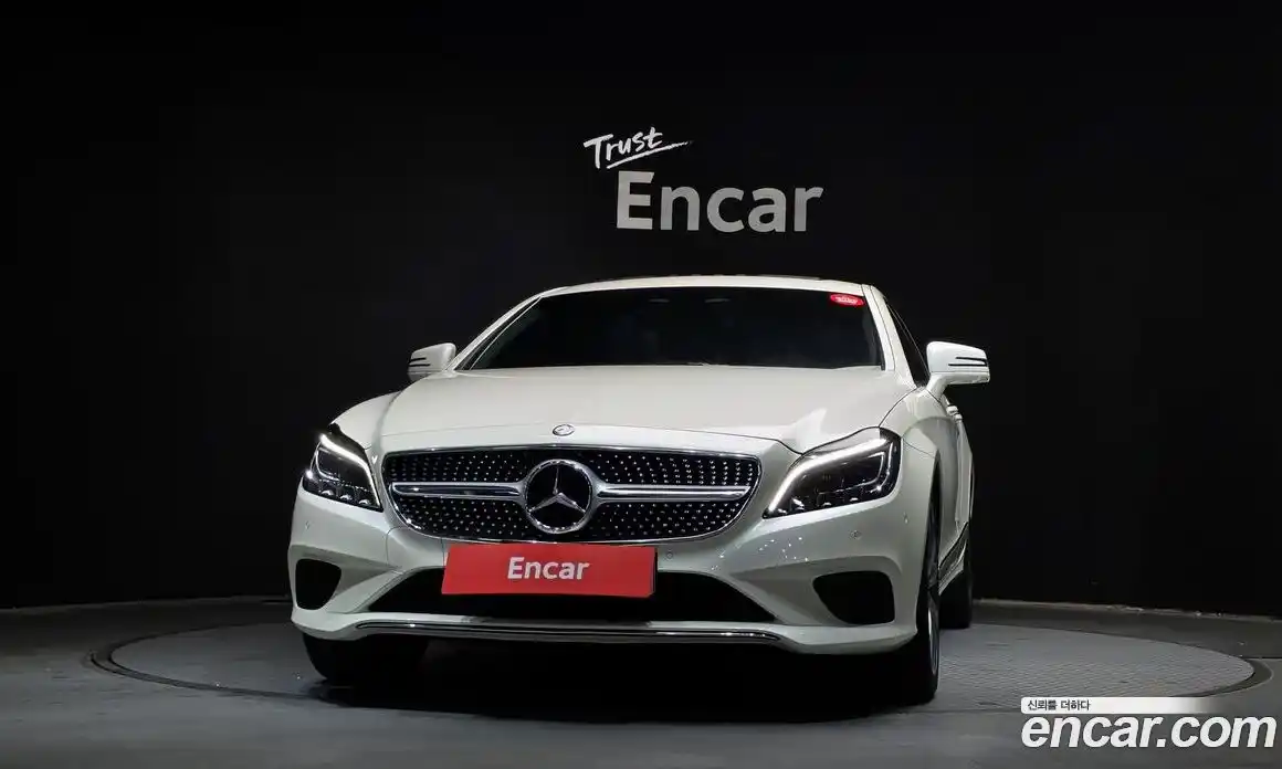 Mercedes-Benz CLS-Class 2016 2.1 гидро, фото 3 Mercedes-Benz CLS-Class 2016 2.1 гидро, фото 3