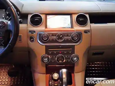 Land Rover Discovery 2011 3.0 автомат (гидро), миниатюра 11