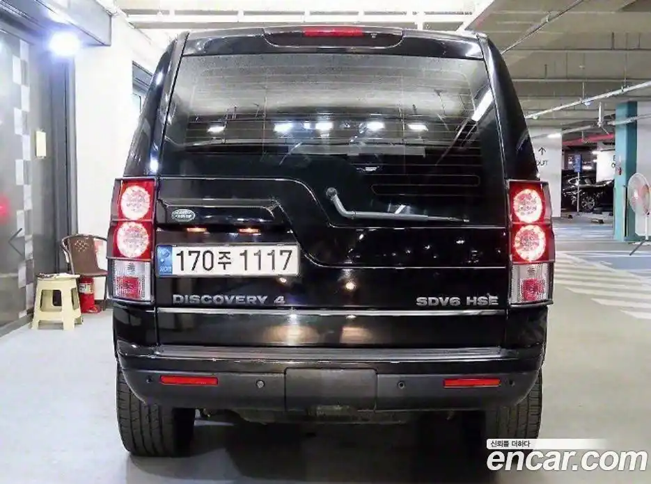 Land Rover Discovery 2011 3.0 автомат (гидро), фото 5