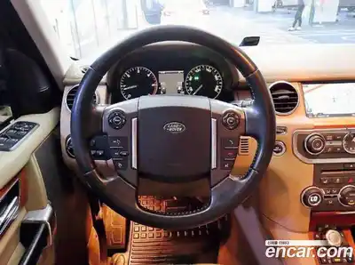 Land Rover Discovery 2011 3.0 автомат (гидро), миниатюра 8