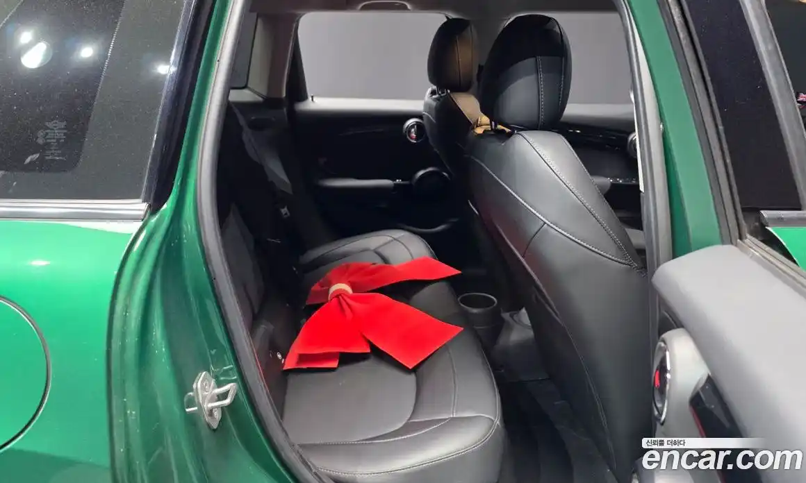 Mini Cooper 2021 1.5 автомат (гидро), фото 12