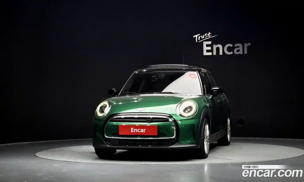 Mini Cooper 2021 1.5 автомат (гидро), фото 3