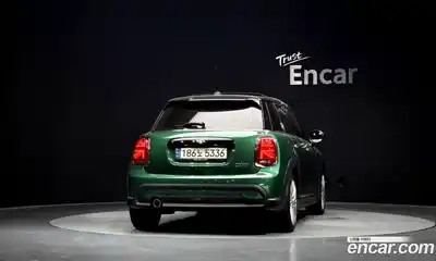 Mini Cooper 2021 1.5 автомат (гидро), миниатюра 4