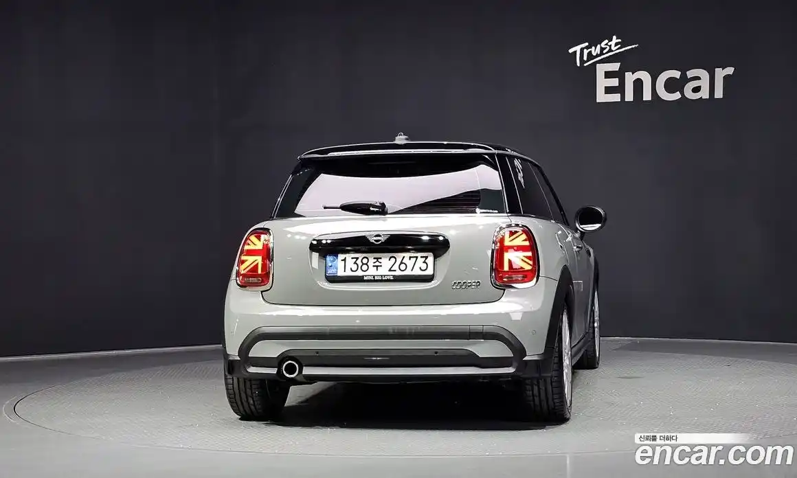 Mini Cooper 2021 1.5 автомат (гидро), фото 4