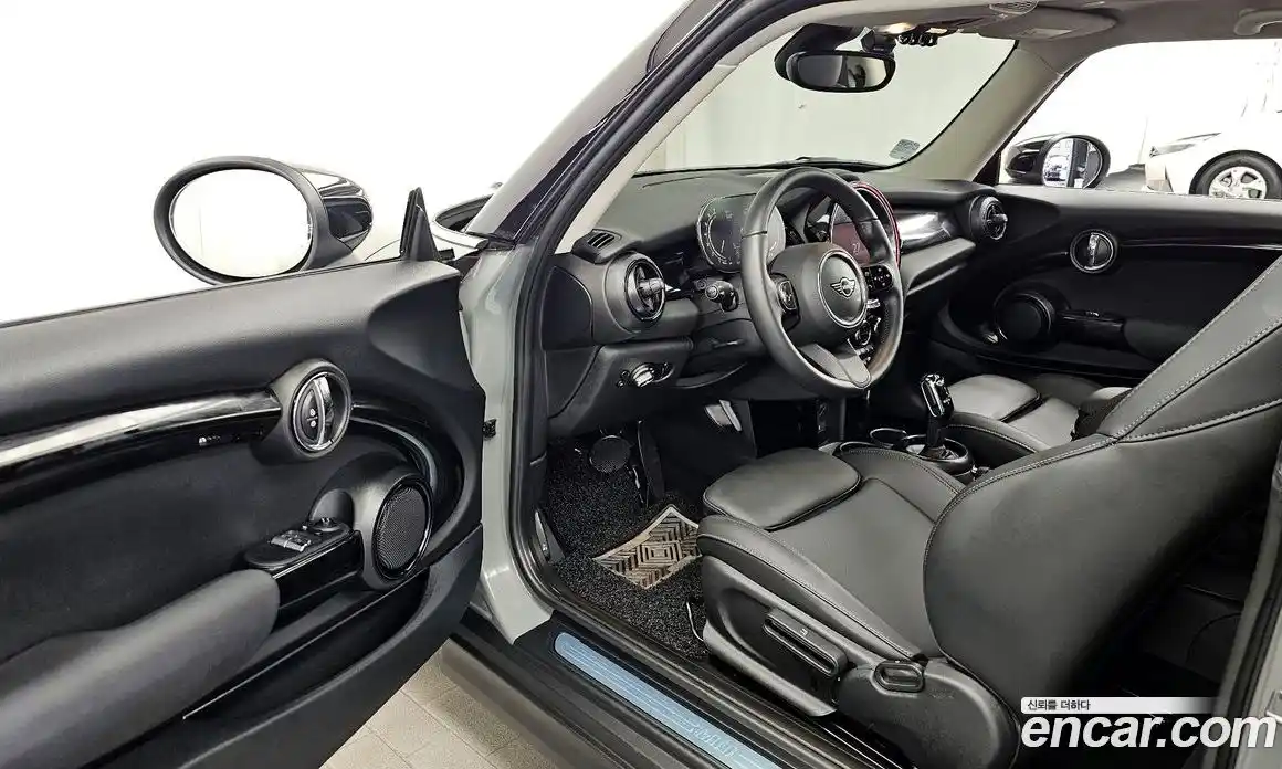 Mini Cooper 2021 1.5 автомат (гидро), фото 10