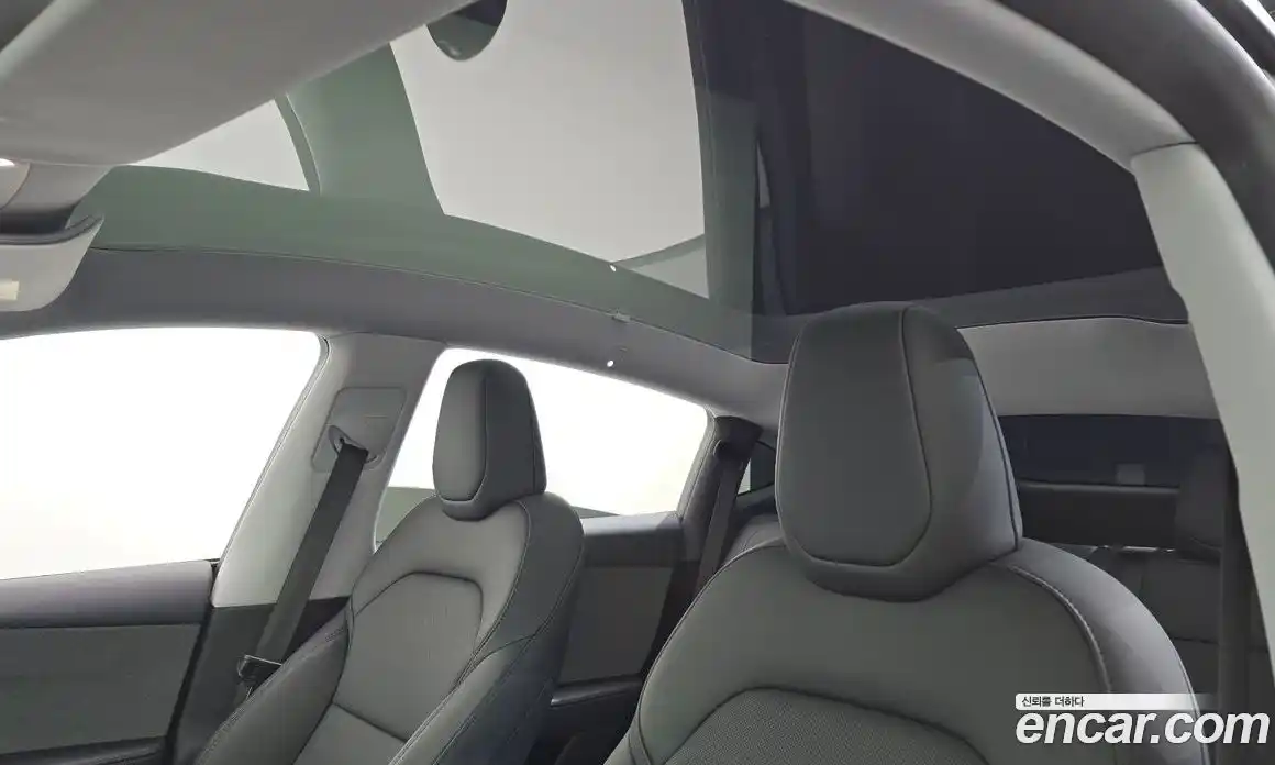 Tesla Model Y 2025 0.2 гидро, фото 16