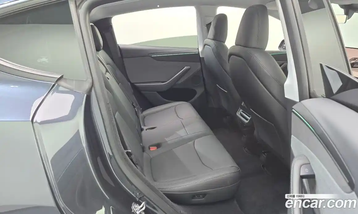 Tesla Model Y 2025 0.2 гидро, фото 19