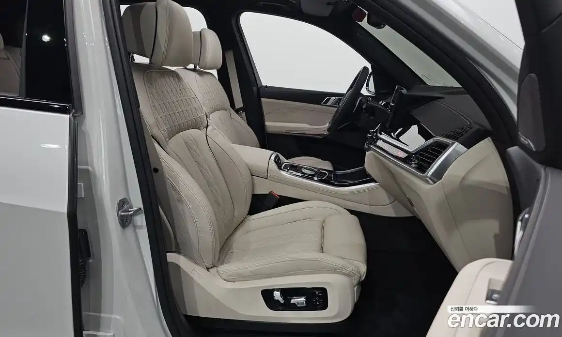 BMW X5 2026 3.0 автомат (гидро), фото 12