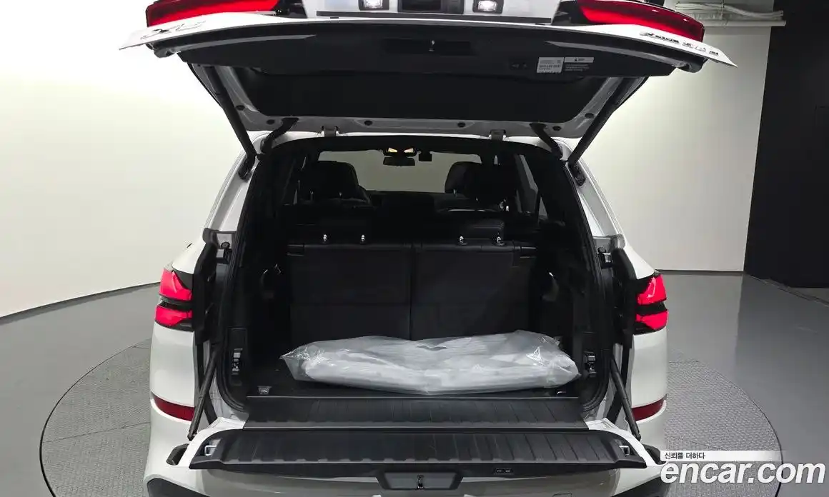 BMW X5 2025 3.0 автомат (гидро), фото 20