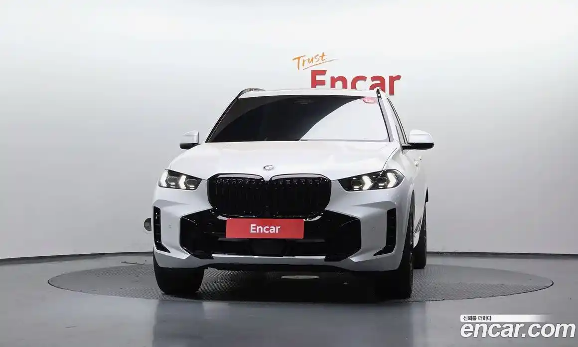 BMW X5 2025 3.0 автомат (гидро), фото 3